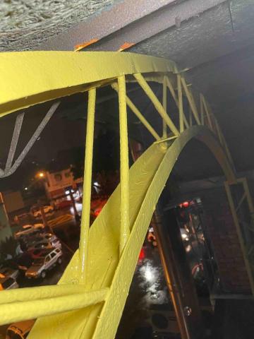 森旲防水油漆工程行 - 鐵構防鏽