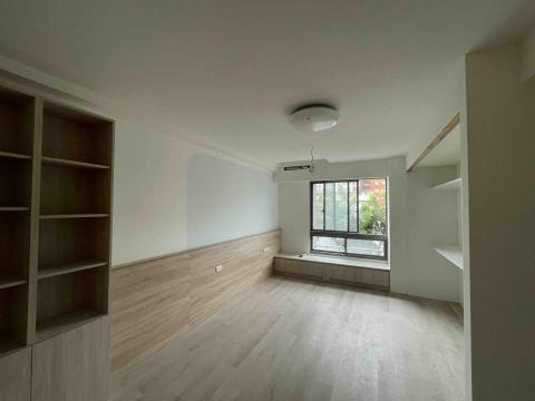 森旲防水油漆工程行 - 牆面圓弧跳色