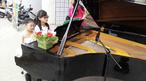 婕安納音樂學苑 - 