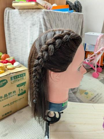雯雯彩粧師 - 立體三股辮