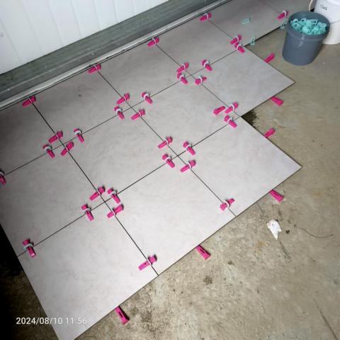 益川建設開發工程有限公司 - 