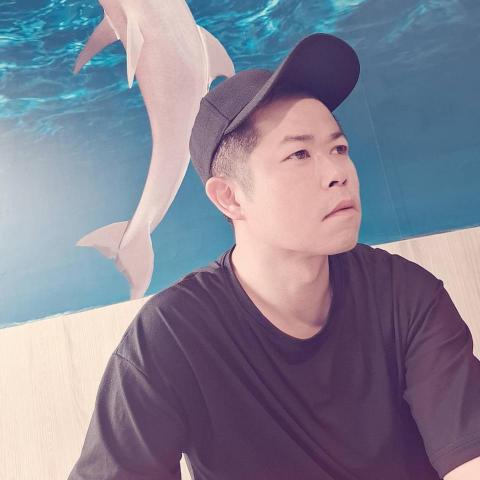 李鏡