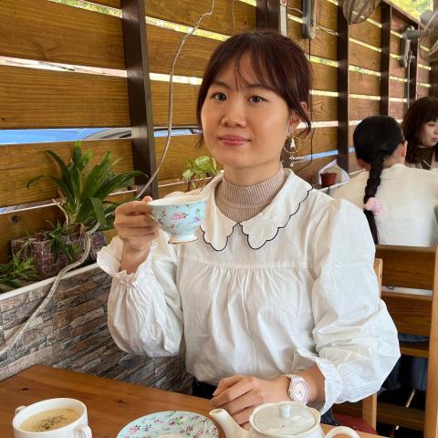 提供陸抖服務的專家陸怡潔