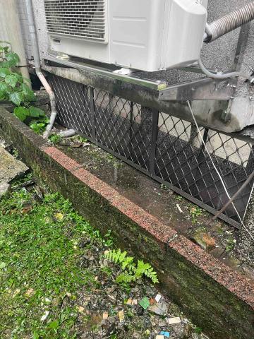 佳昇鋁門窗 - 施工後 花格鋁+一般牛筋網