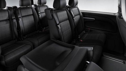 汎德派車服務 - 賓士九人