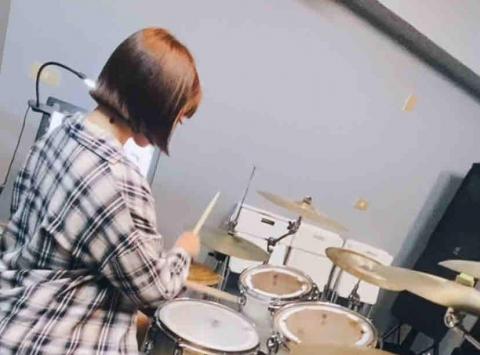 Under Drum Studio - 學生上課