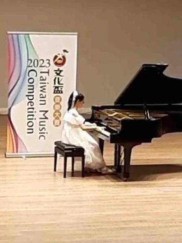 🎵 Musical鋼琴烏克麗麗工作室|預約制 -  🎵 Musical鋼琴烏克麗麗工作室|預約制 -