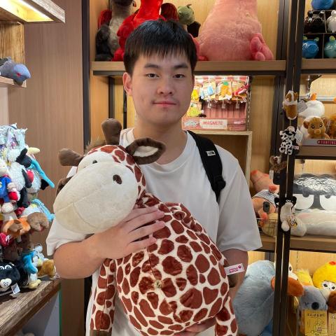提供圍棋咖啡廳台北服務的專家陳禹瑞