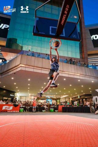 玻璃視覺-黃維忠 - 