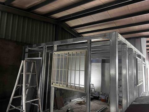 陳先生 - 裝潢橫式板、隔間