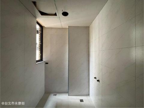 詹順豐 - 浴室翻新