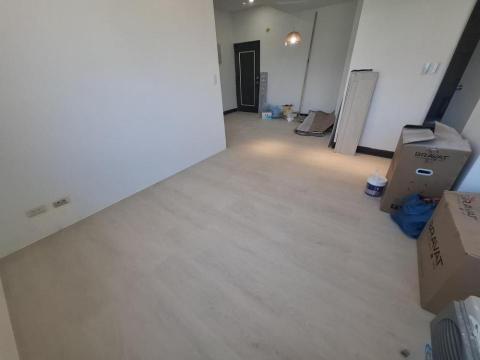 修家工程 - 6.5卡扣地板鋪設