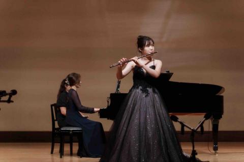 王禹心｜台南鋼琴長笛老師 - 