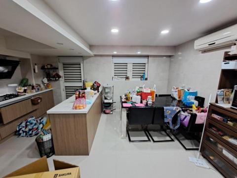 Sasha H - 飯廳整理後