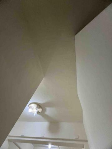 貓爸特殊現場清潔裝潢企業社 -  整理後 油漆粉刷 拆除 細部清潔 清運廢棄物