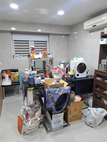 Sasha H - 飯廳整理前