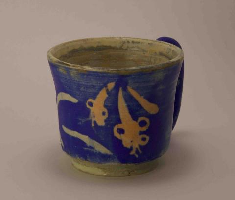 林炯宏 - 陶藝作品，《玉蘭炮仗杯》，林炯宏，2024，陶土、釉藥，高溫燒製。