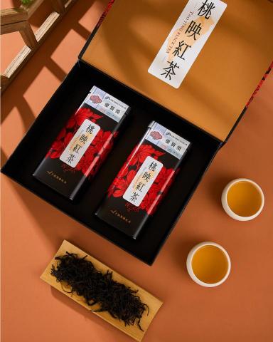 Harmony Studio - 茶葉禮盒拍攝