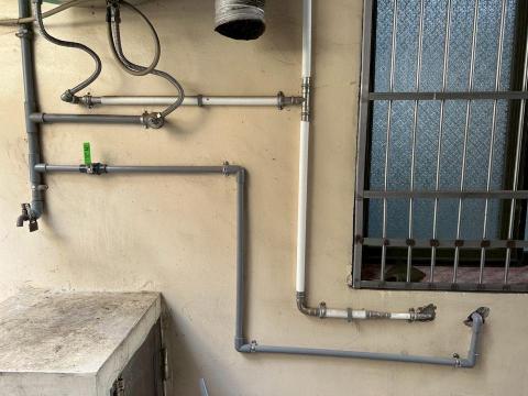 林翰沅 - 冷熱水配管