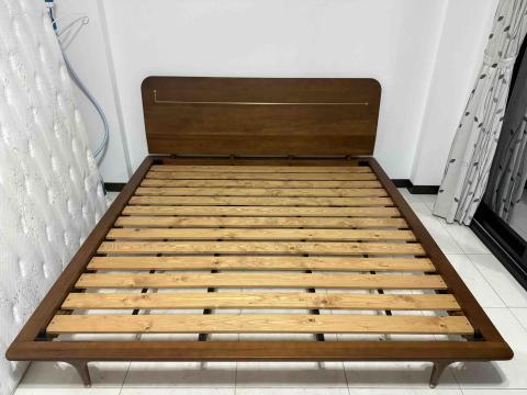 葉富捷 - 家具組裝