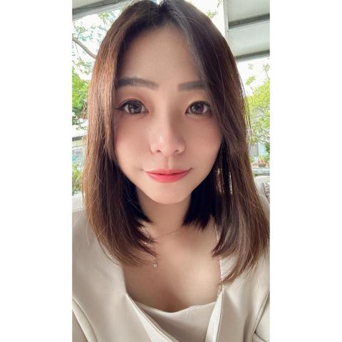 提供潤稿服務的專家Yuli