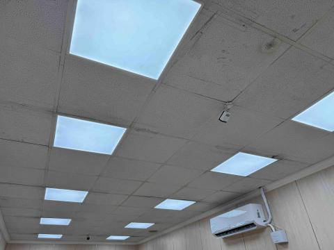 阿賢 - 高雄苓雅區-日光燈更換成平板燈