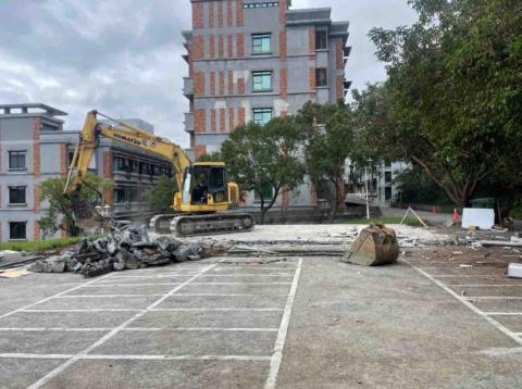 家騰環保 - 地坪RC打除