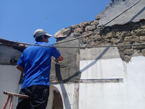 林雲企業社 - 牆壁抹平補上面墊高