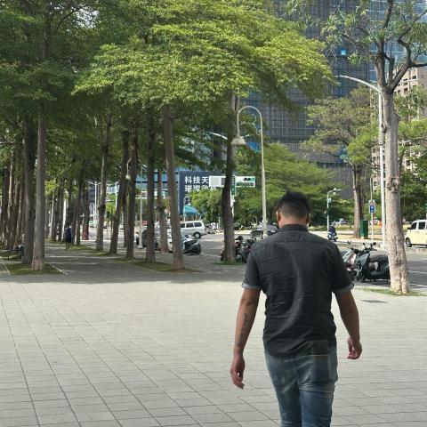 提供視頻剪輯教程服務的專家唐顥瑋