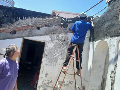 林雲企業社 - 平房屋頂翻新 內部水泥抹平