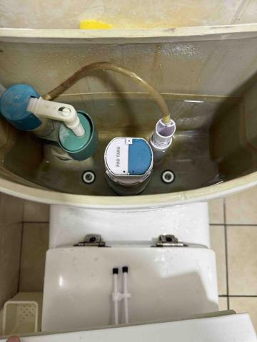 葉富捷 - 馬桶維修