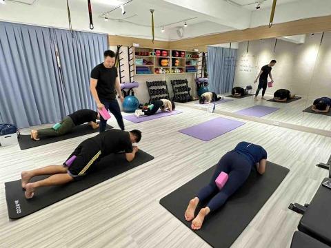 詹教練 - 基礎核心訓練