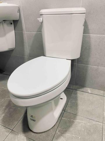 工具職人-阿維師傅🪛🔧🔨 - 分離式馬桶更換 工具職人-阿維師傅🪛🔧🔨 - 分離式馬桶更換