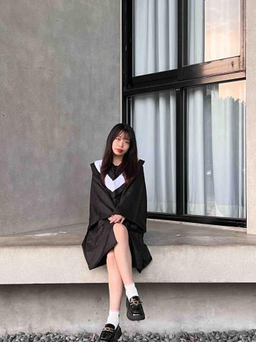 提供比較作文服務的專家藝文特區