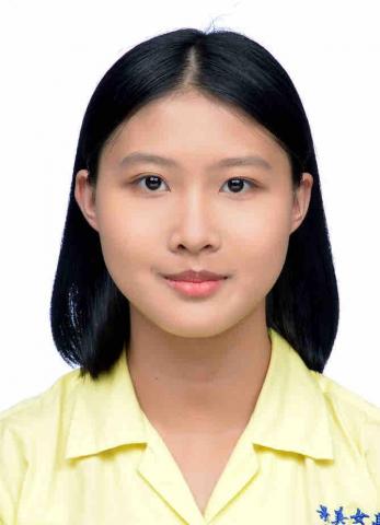 提供小六數學服務的專家張芮綺