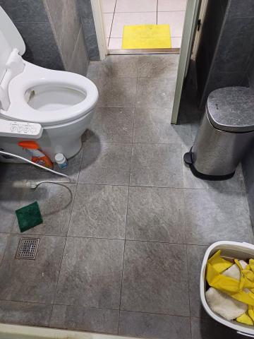 余先生 -  余先生 -