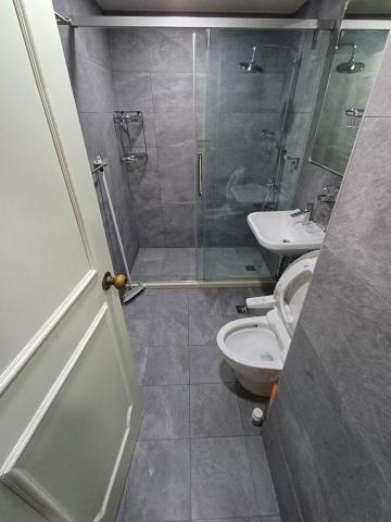 余先生 -  余先生 -