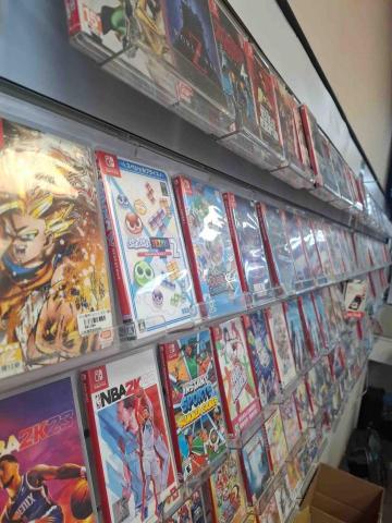 程泓數位科技 - Switch遊戲片持續更新中..