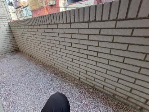 余先生 -  余先生 -