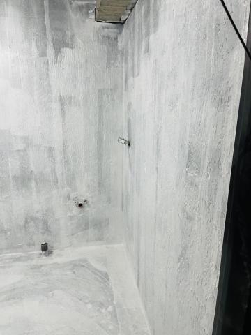 王泓翔 - 浴室翻修防水層