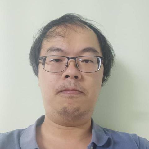 提供數學b服務的專家陳柏佑