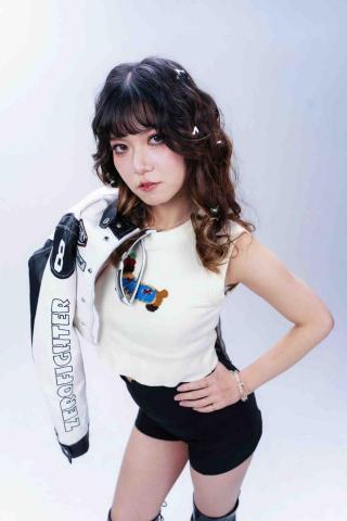 鄭佳佩 - 個人藝術照