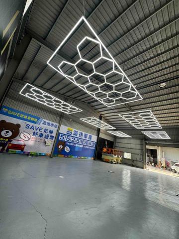 鑫勝水電工程 - 蜂巢燈（施工完成）