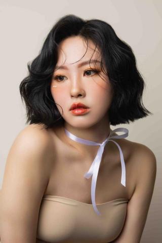 鄭佳佩 - 肖像照