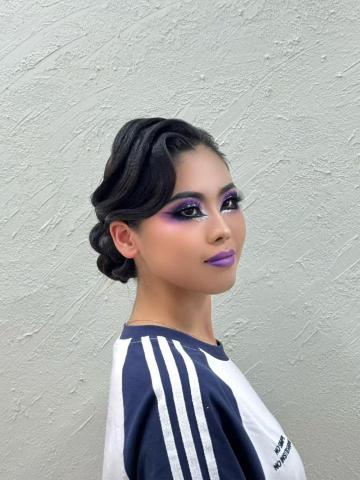 黃姳瑄（帽帽彩妝造型） - 國標妝髮