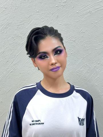 黃姳瑄（帽帽彩妝造型） - 國標妝髮