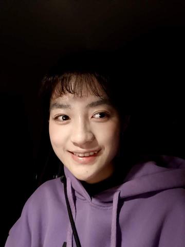 提供新店英文補習服務的專家黃婉庭