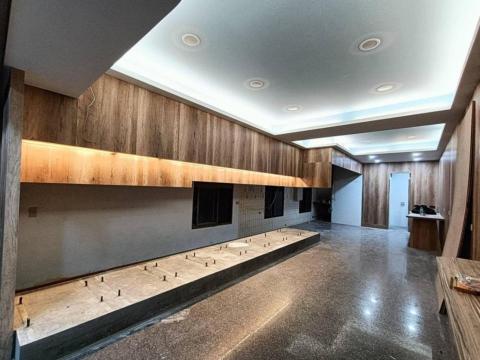 幸良工程有限公司 - 連鎖洗衣店。油漆設計