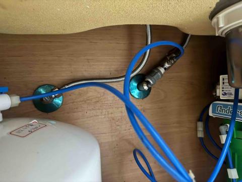 阿昌水電 - 廚房檯面單槍冷熱水龍頭