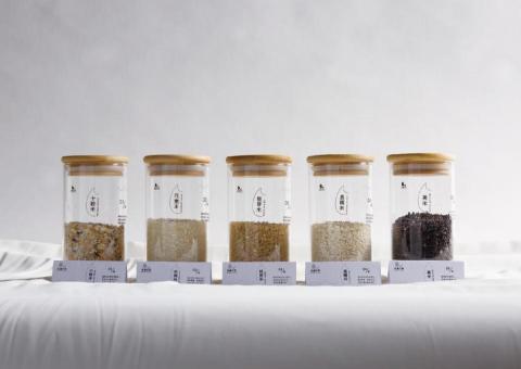 濰豪 - 玻璃罐設計，印刷玻璃罐上有刻度設計